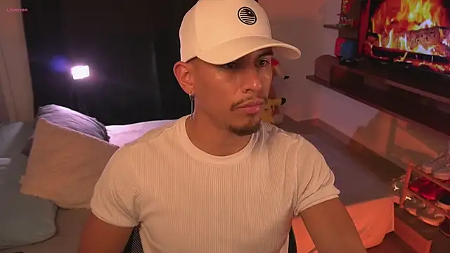 Aaronfox_x webcam