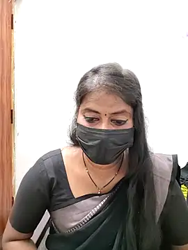 tamil_Sigappu_Roja