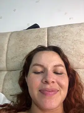 miacarrot webcam