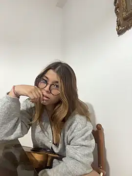 baddieasiantv webcam