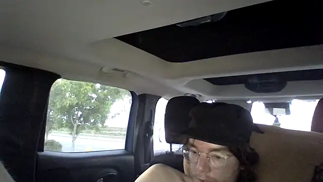 KinkyKittyBoy webcam