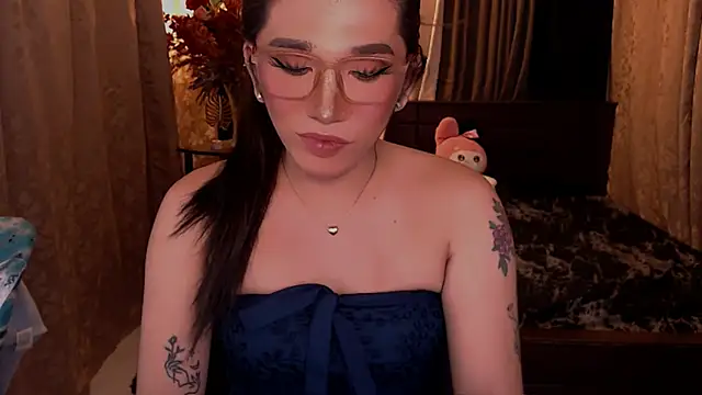 Precious_RoseDollxxx webcam