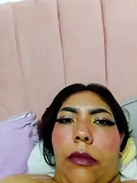 Izel_ webcam