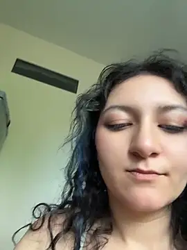 Lulu_Lu webcam