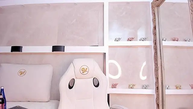 juliana_smithh webcam