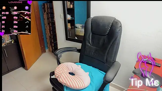 peanut_tangerine webcam