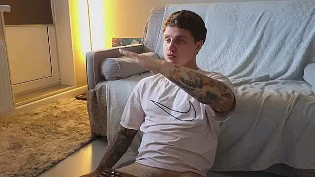 more__than__love webcam