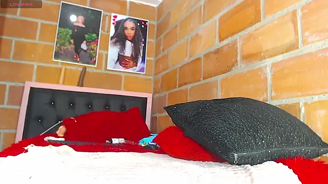 k_stormi_ webcam