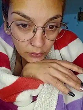 kuramaqueen webcam