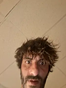 lowhangingdick22 webcam