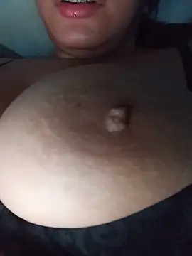 kamilia_sexyy webcam