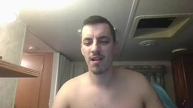 luverrboyy webcam