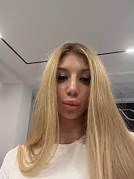 LynnAngel webcam