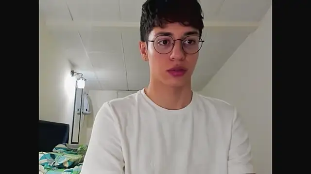 kkatract webcam
