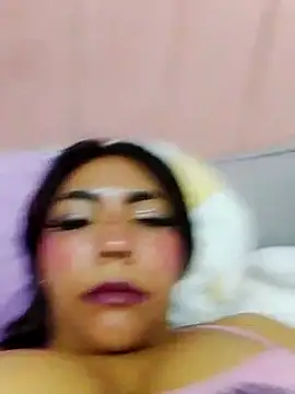 Izel_ webcam