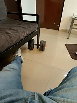 MrgigoloNCRRR9 webcam