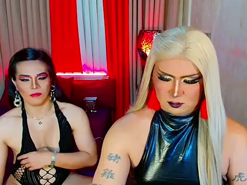Wildest_Slave_Huntress webcam