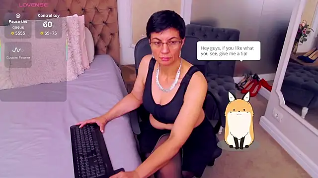 BustyPenellope webcam