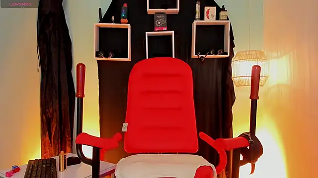 Maximoking26 live cam