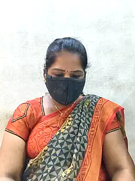 MaaliiiPonuTamil live cam on StripChat