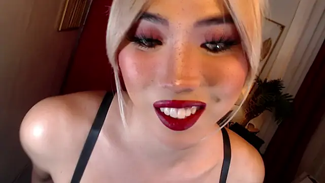 _AsianHinata_ live cam on StripChat