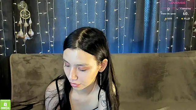Amelia_skyy webcam