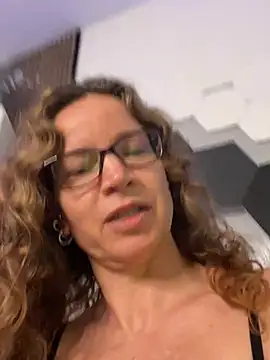 AnnikaRose webcam