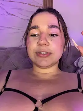 mia_khalaf webcam