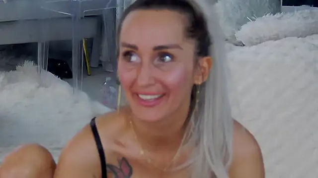 IsabelleEthan webcam