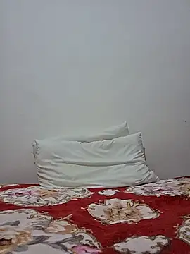 altinya - Altinya's free webcam - UK Sex Cams