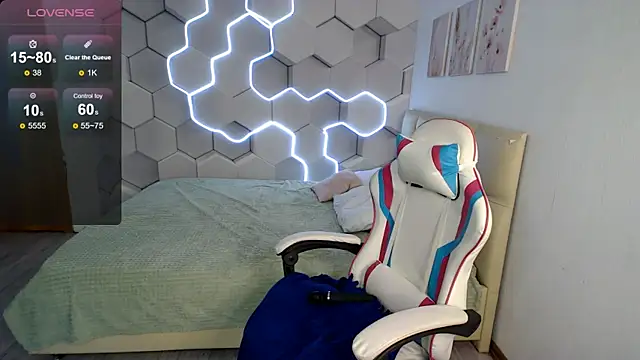 aliicemeow webcam