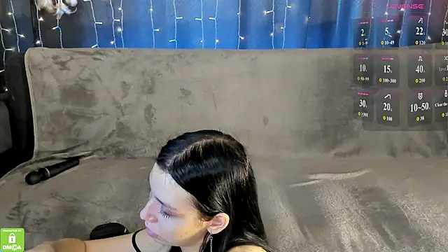 Amelia_skyy webcam