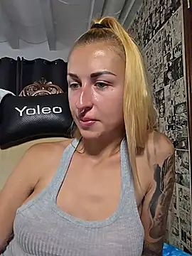 kylie_blck webcam