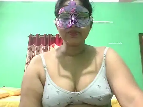 kavya17 - Kavya17's free webcam - UK Sex Cams