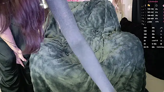Watch Lein_Bone live on EroticFlix - High definition streams