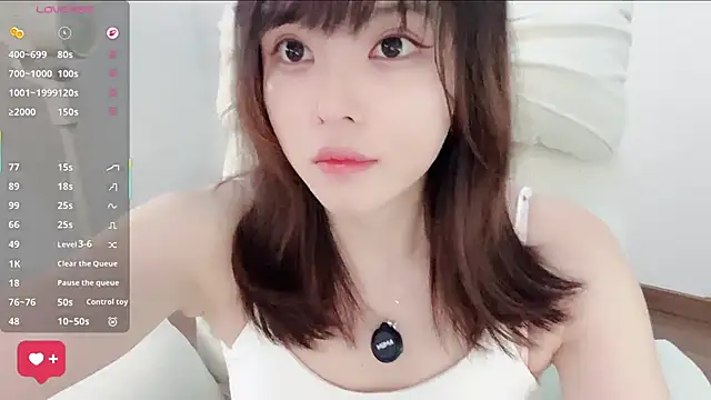 peachy_kiss webcam