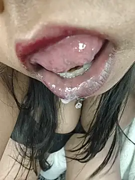 Curvy_Pooja webcam