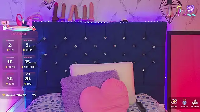 Dakotaa_Johnson webcam