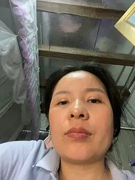 Ivy_Trix2 webcam