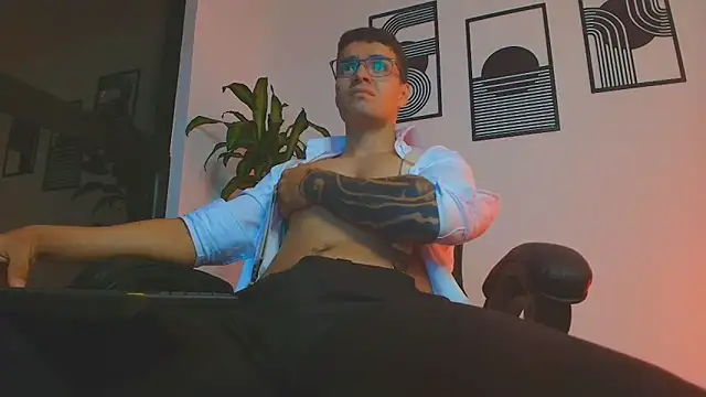 ALPHA_DOMINUS_ webcam
