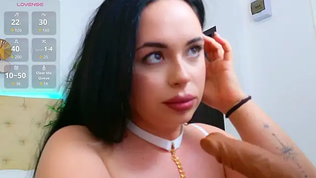 TemptingLuna_ webcam