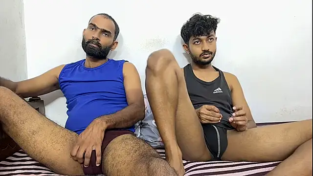 DesiDaddyandSon webcam