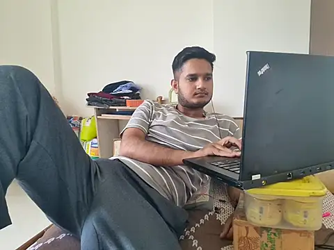 young-hairy-jon webcam