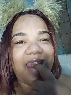 Meellcarioca live cam on StripChat