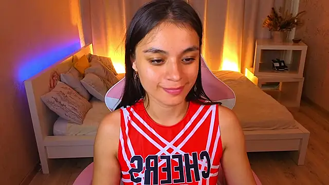 Kim_Bless webcam