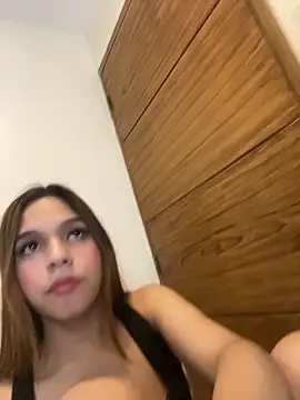 hugecock_cali webcam