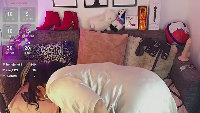 Angelabrowm webcam