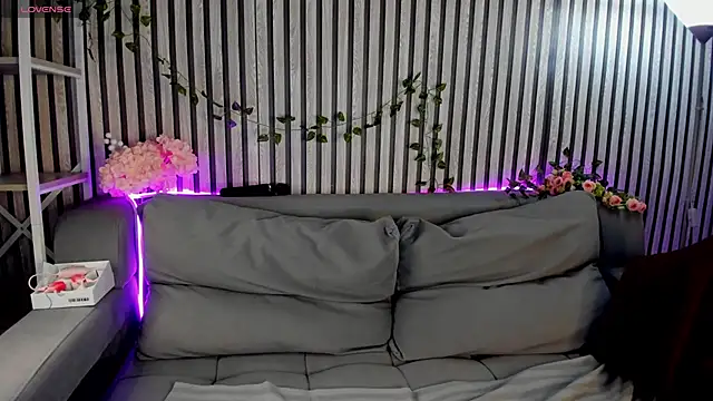 Betty_Brock webcam