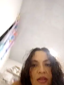 bella-diaz webcam