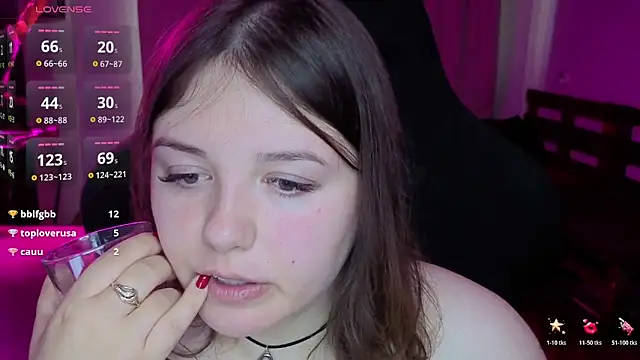 XNirvanaX webcam